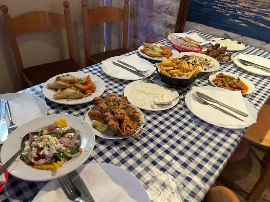 Bouzouki By Night Photos 2